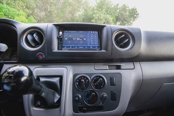 2022 Nissan Urvan | High-Roof Delivery Van | GCC Specs | Ref#N26782