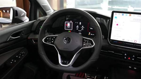 2025 VOLKSWAGEN GOLF R 300 TSI - CHINA SPECS