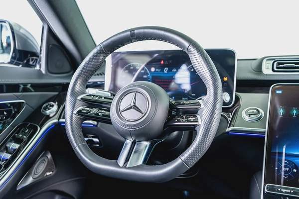 Mercedes Benz S500 L 4 Matic-Low Mileage-Full Options-Premium Metallic Exclusive Paint