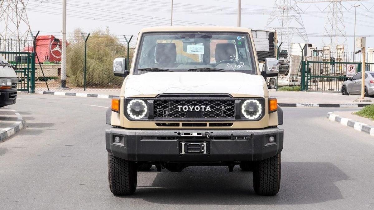 Toyota Land Cruiser 70 LX 2.8 L d-1-1