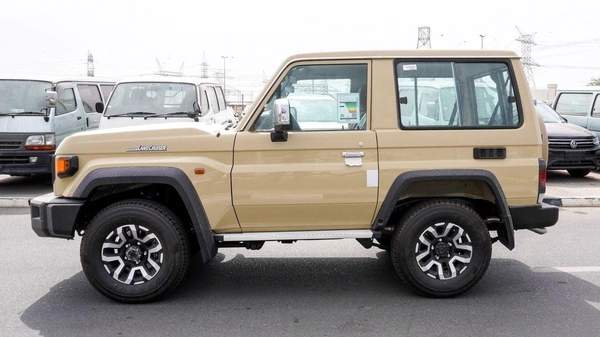 Toyota Land Cruiser 70 LX 2.8 L d