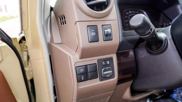 Toyota Land Cruiser 70 LX 2.8 L d