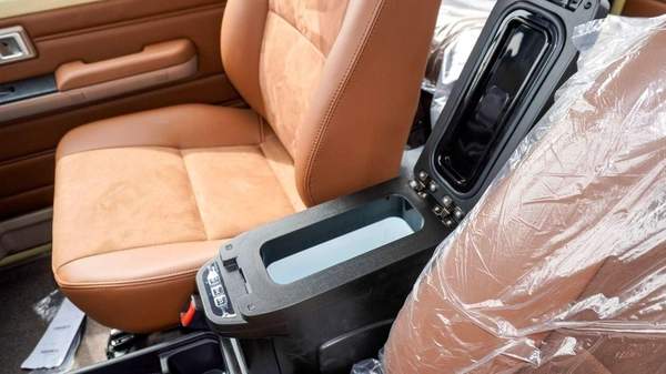 Toyota Land Cruiser 70 LX 2.8 L d
