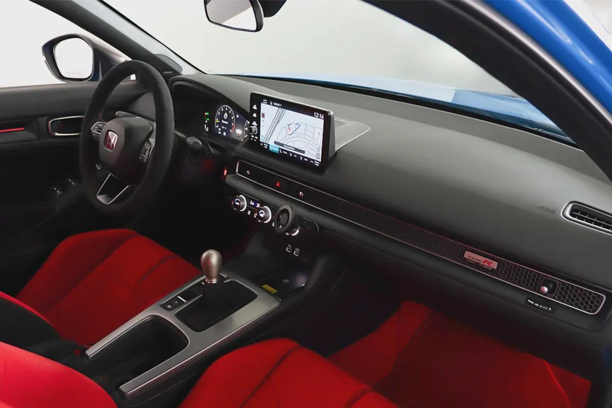 4,419 AED / 60 month’s | 0% DP | 2025 Honda Civic Type R / Honda Warranty-13-13