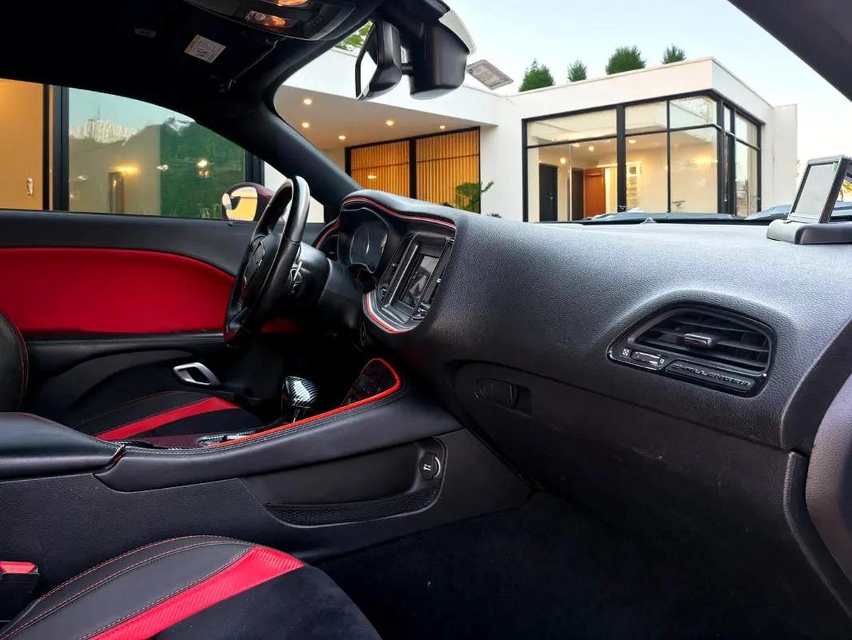 AED 1,050 P.M | 0% DOWN PAYMENT | DODGE CHALLENGER R/T | 2021-4-4