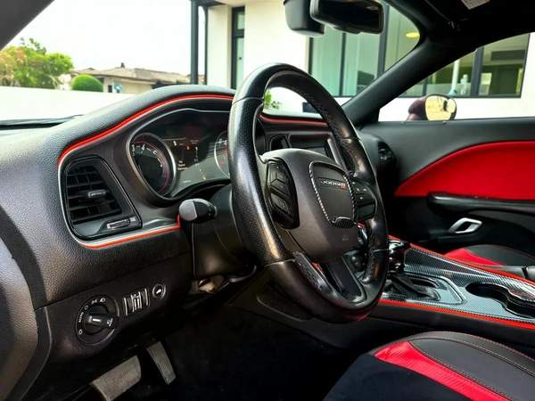 AED 1,050 P.M | 0% DOWN PAYMENT | DODGE CHALLENGER R/T | 2021