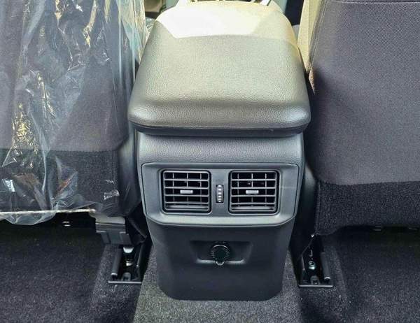 Toyota RAV4 CVT CITY VERSION / BASIC / 2.0L PETROL V4 / CHINESE SPECE (CODE#RVPB)