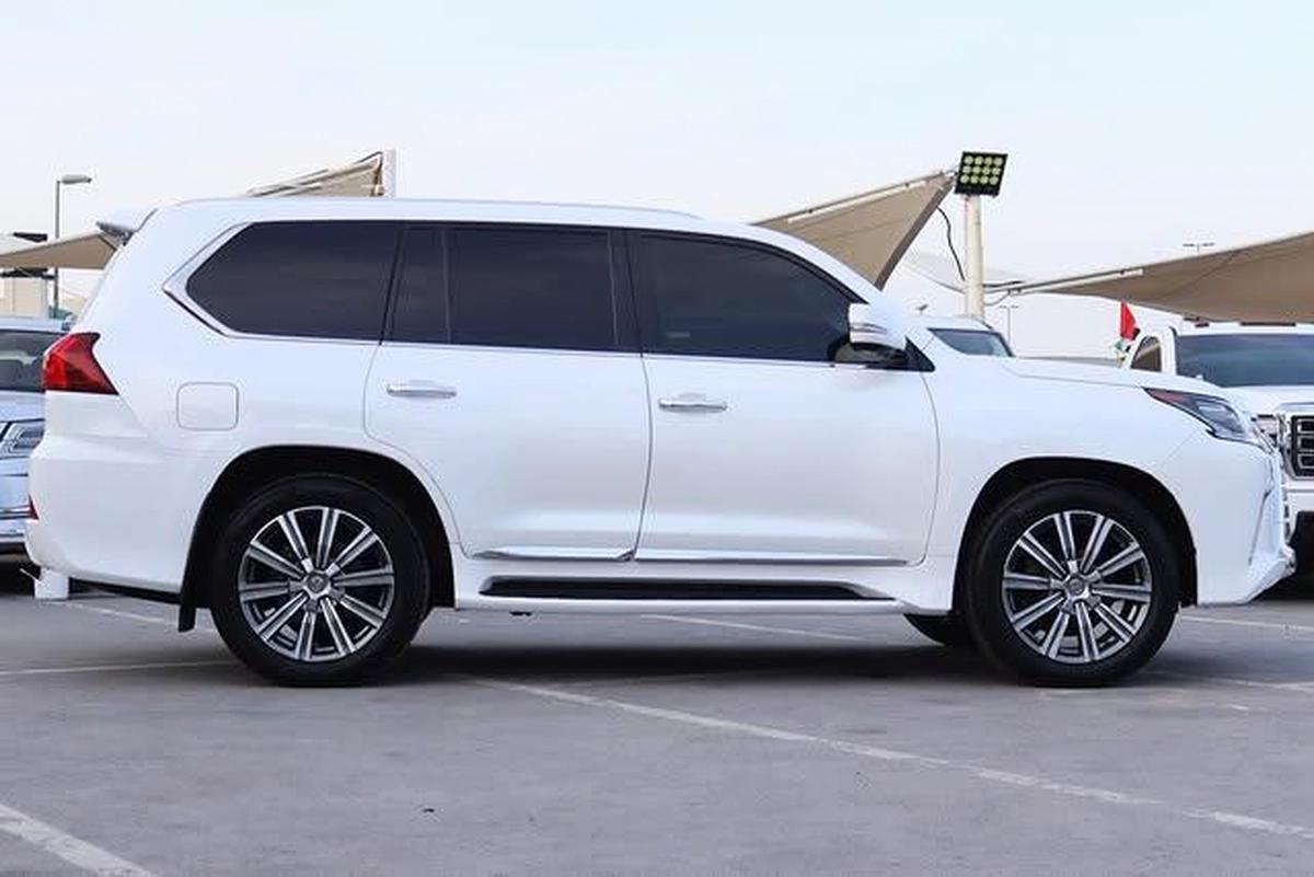 LEXUS LX570 2016 GCC Full Option-1-1