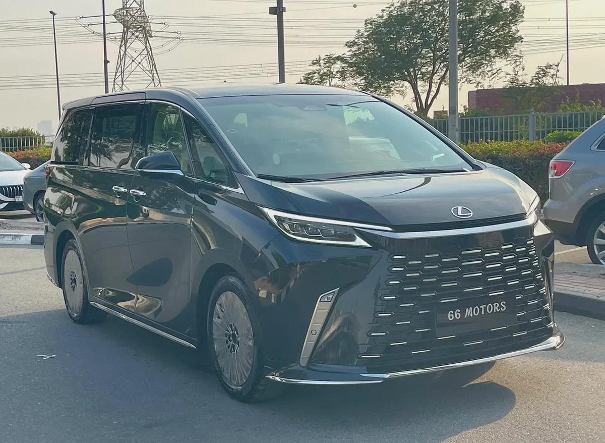 Lexus Lm350 2026 Model Luxury MPV in Graphite Black-0-0