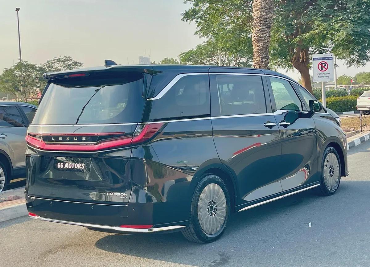 Lexus Lm350 2026 Model Luxury MPV in Graphite Black-3-3