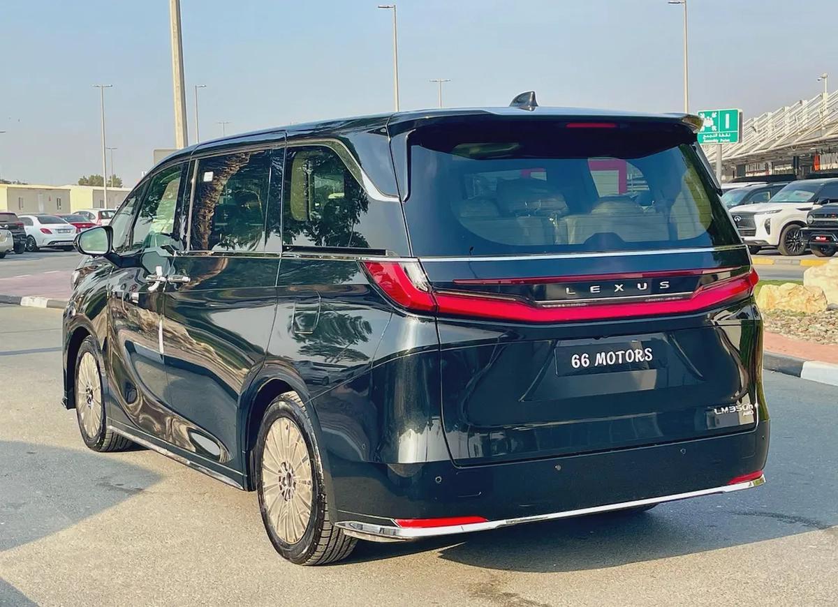 Lexus Lm350 2026 Model Luxury MPV in Graphite Black-4-4