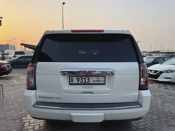 GMC Yukon XL Denali 2015