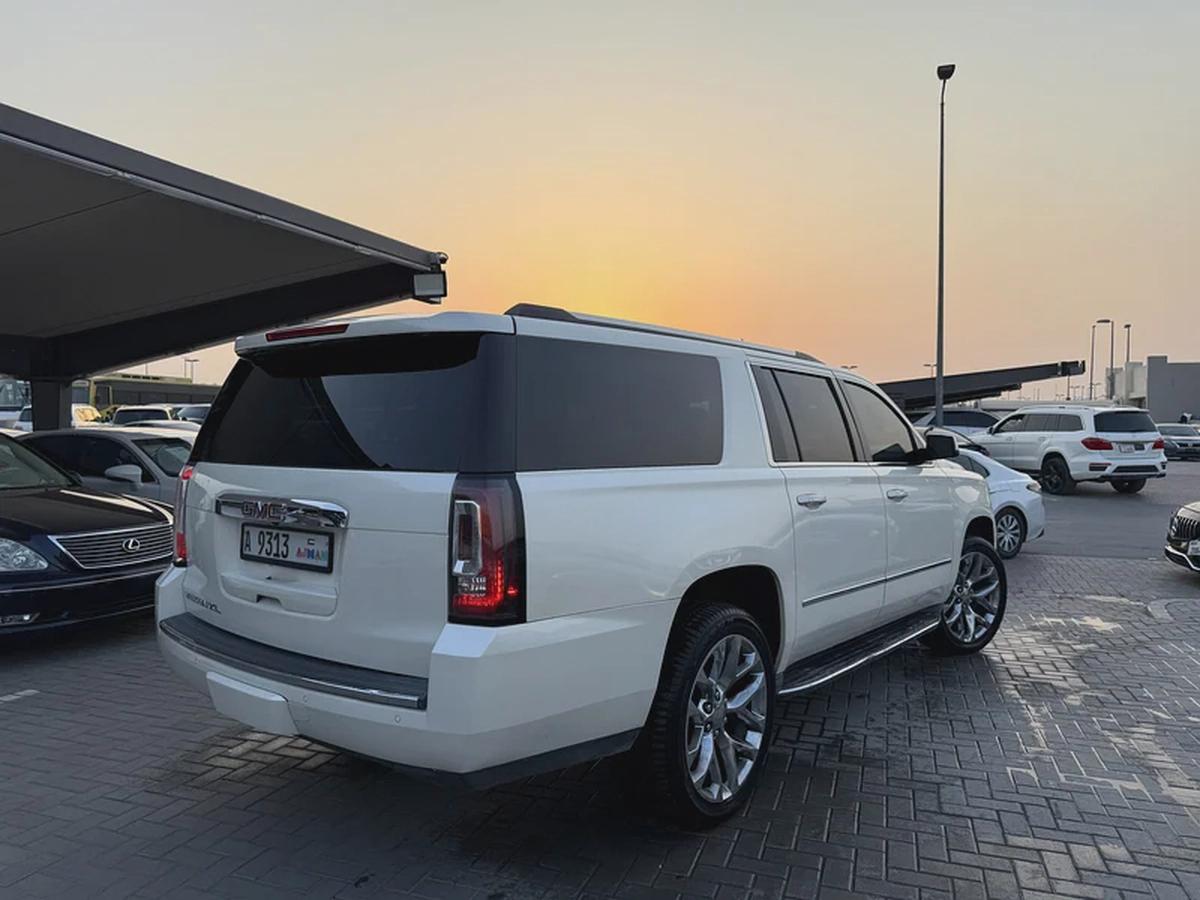GMC Yukon XL Denali 2015-4-4