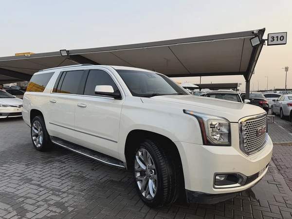 GMC Yukon XL Denali 2015