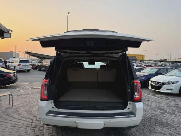 GMC Yukon XL Denali 2015