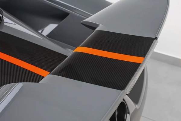 2021 FORD GT | CARBON SERIES | AKRAPOVIC EXHAUST