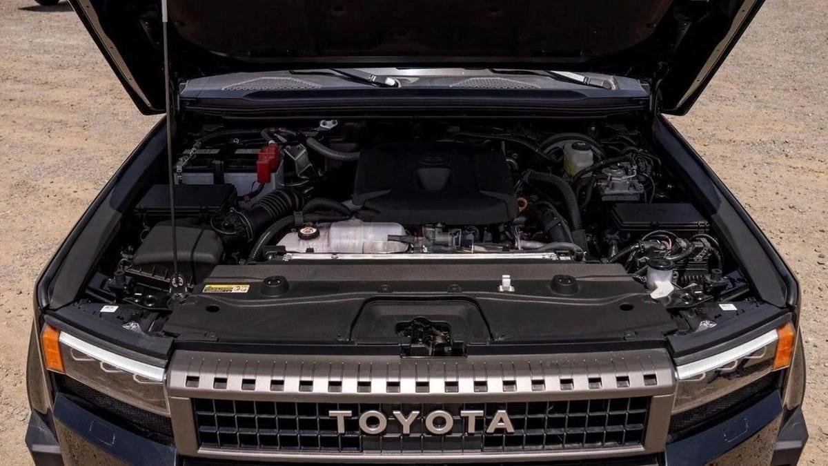 Toyota Prado Toyota Prado Adventure 2.8L Diesel MY2025-15-15