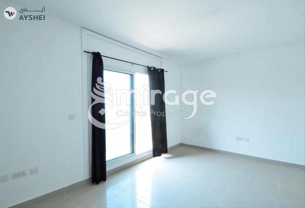 TOWNHOUSE FOR SALE IN CONTEMPORARY STYLE, AL REEF VILLAS