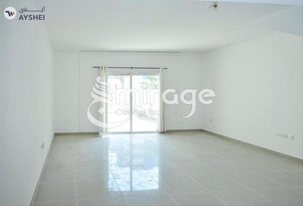 TOWNHOUSE FOR SALE IN CONTEMPORARY STYLE, AL REEF VILLAS