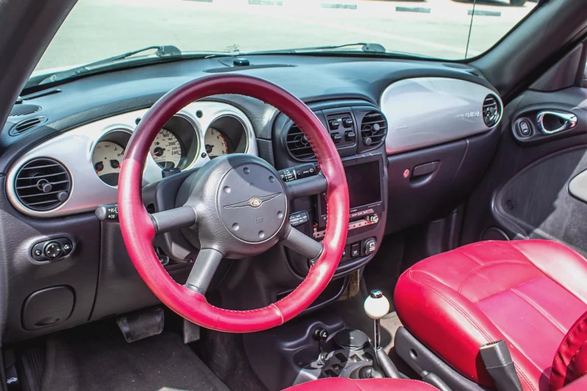CHRYSLER PT CRUISER // - IMMACULATE CONDITION - // LOW MILEAGE-10-10
