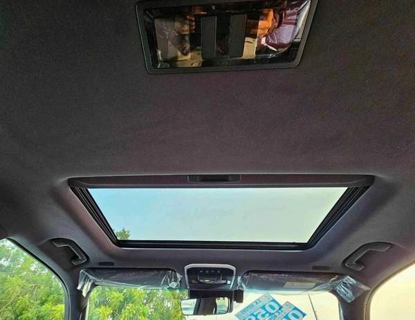 Toyota Land Cruiser GR SPORT TWIN TURBO / BIG DVD/REAR ENTERTAINMENT DVD/COOL BOX (CODE#LC3GRH)