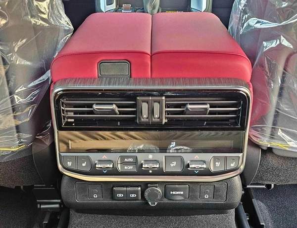 Toyota Land Cruiser GR SPORT TWIN TURBO / BIG DVD/REAR ENTERTAINMENT DVD/COOL BOX (CODE#LC3GRH)