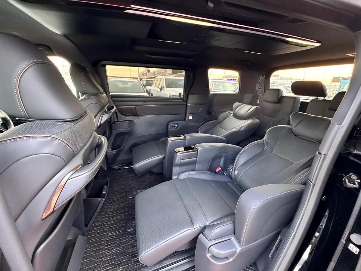 2024 (RIGHT HAND DRIVE) ALPHARD Z 2.5L 7-SEATS PETROL BRAND NEW 0Km FOR EXPORT ONLY-9-9