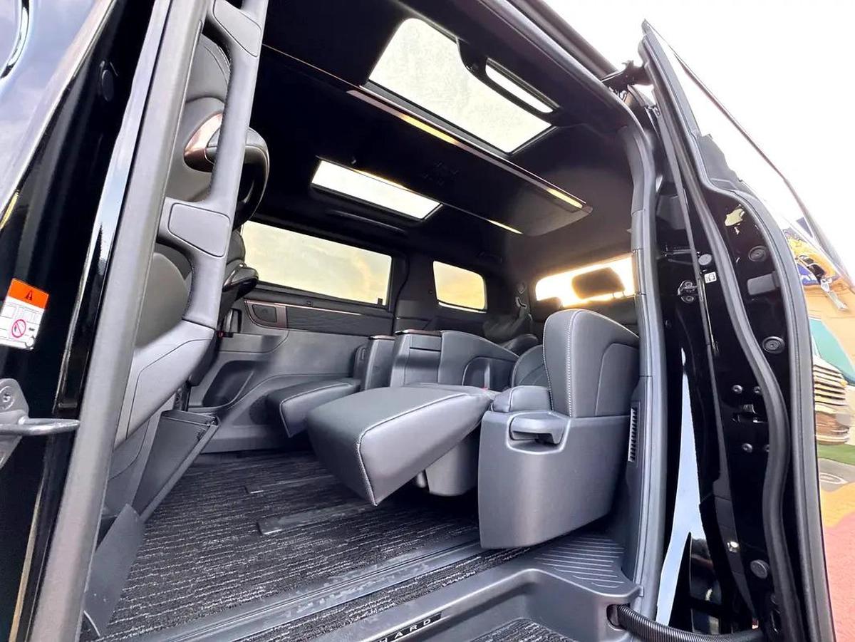 2024 (RIGHT HAND DRIVE) ALPHARD Z 2.5L 7-SEATS PETROL BRAND NEW 0Km FOR EXPORT ONLY-1-1