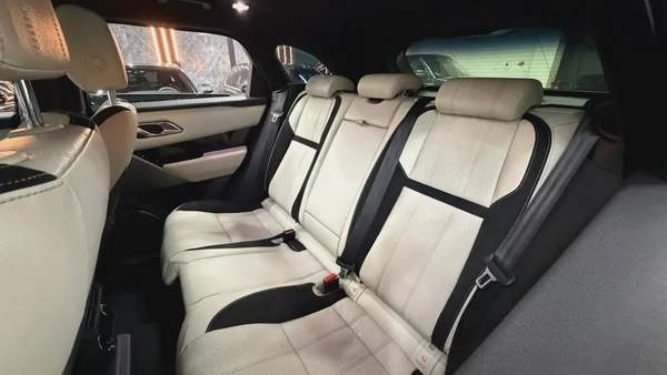 AED 1604/M | Velar P380 R Dynamic | GCC Specs | Warranty