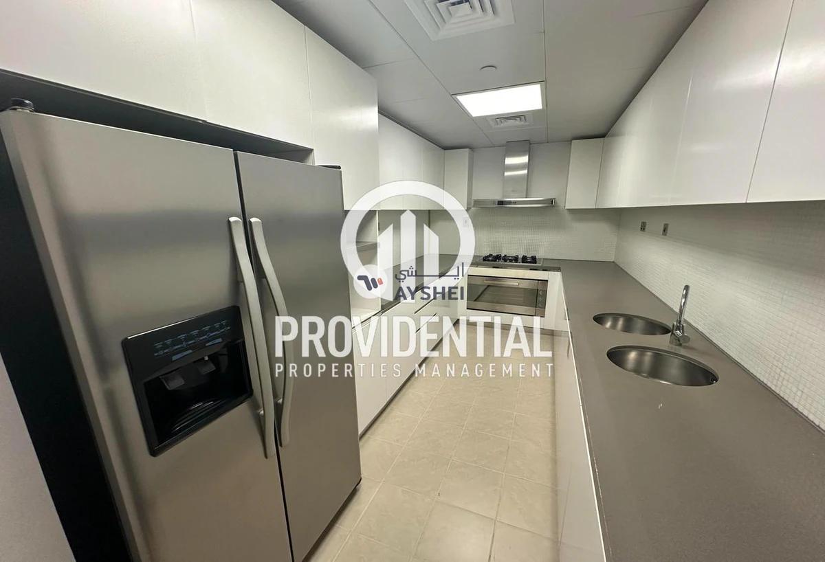 APARTMENT FOR RENT IN ETIHAD TOWER 2, ETIHAD TOWERS -8-8