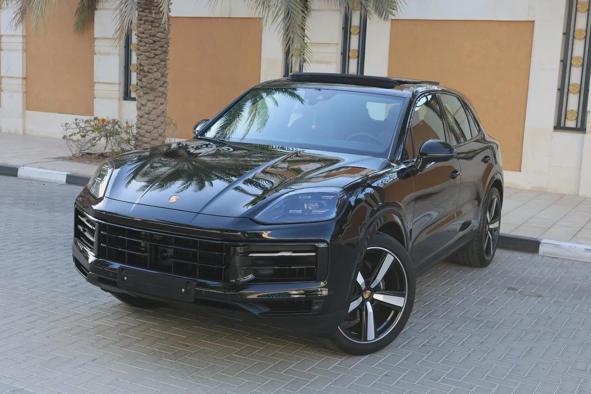 Porsche Cayenne 2024-62000KM-GCC SPECS-5 YEAR WARRANTY AND SERVICE CONTRACT OR 2029-0-0