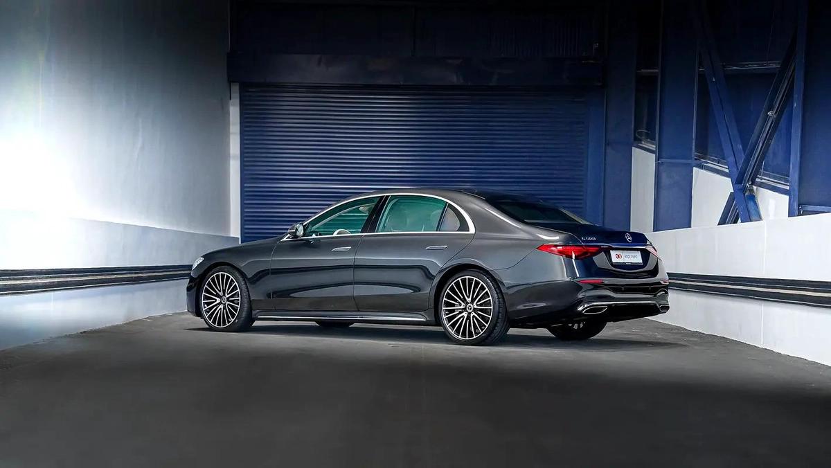 Mercedes-Benz S-Class S 500-5-5