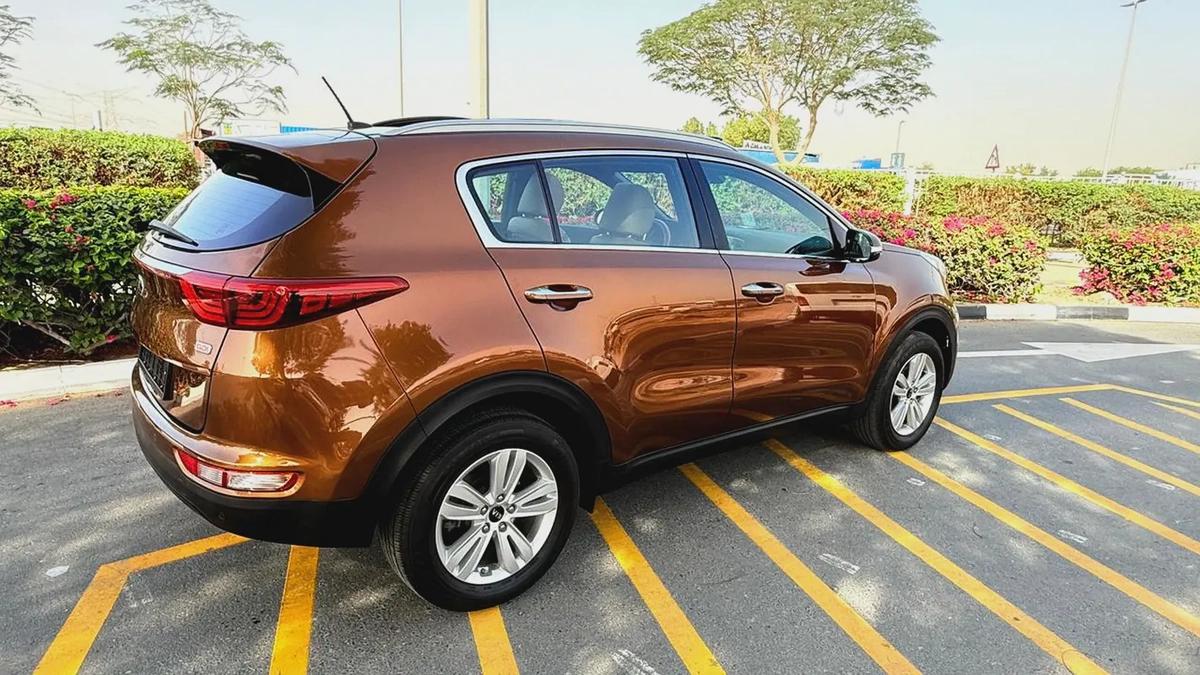 kia Sportage 2017 GCC With Sunroof ( 908 x 36 ) With Without Down Payment-3-3