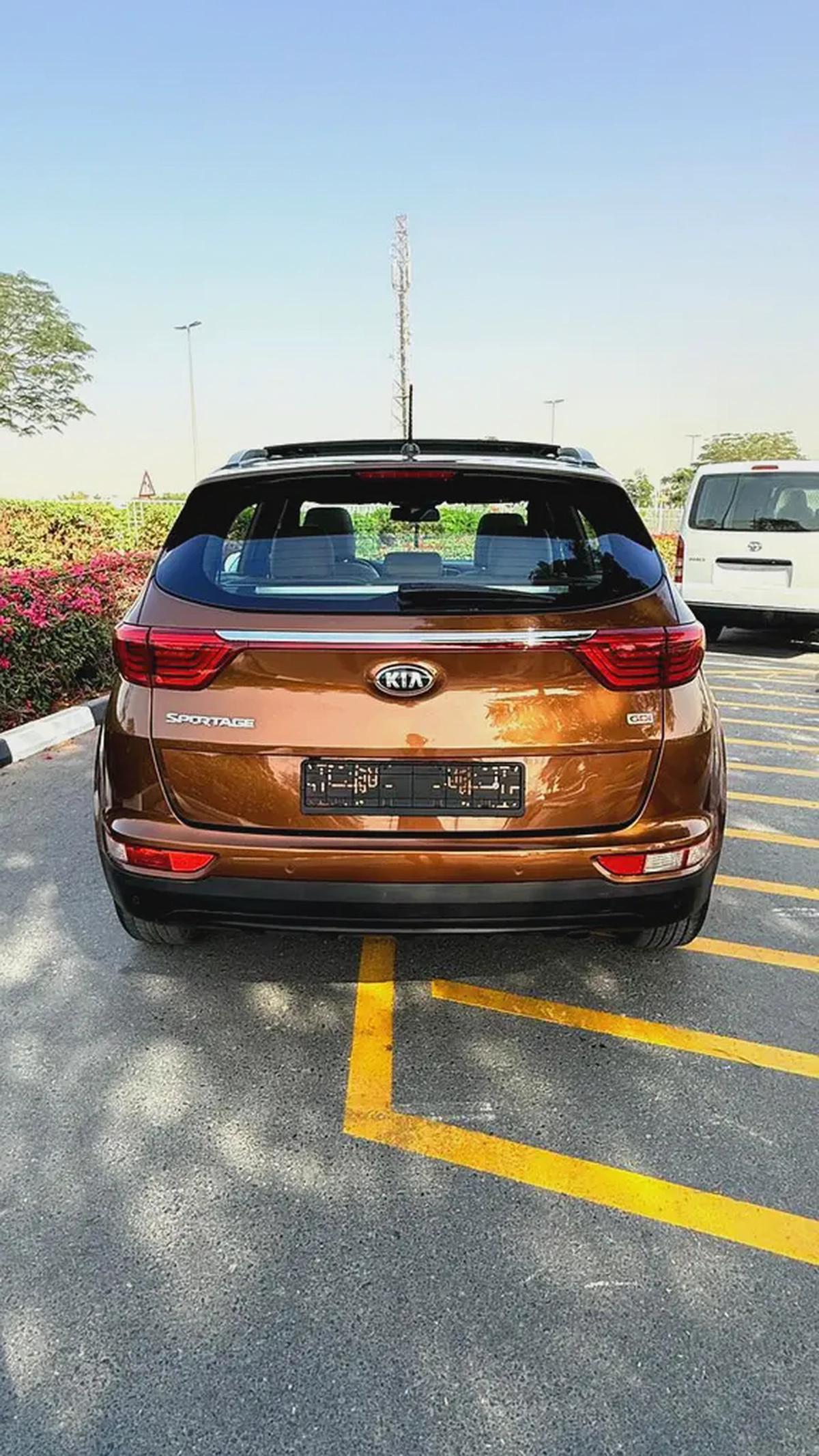 kia Sportage 2017 GCC With Sunroof ( 908 x 36 ) With Without Down Payment-17-17