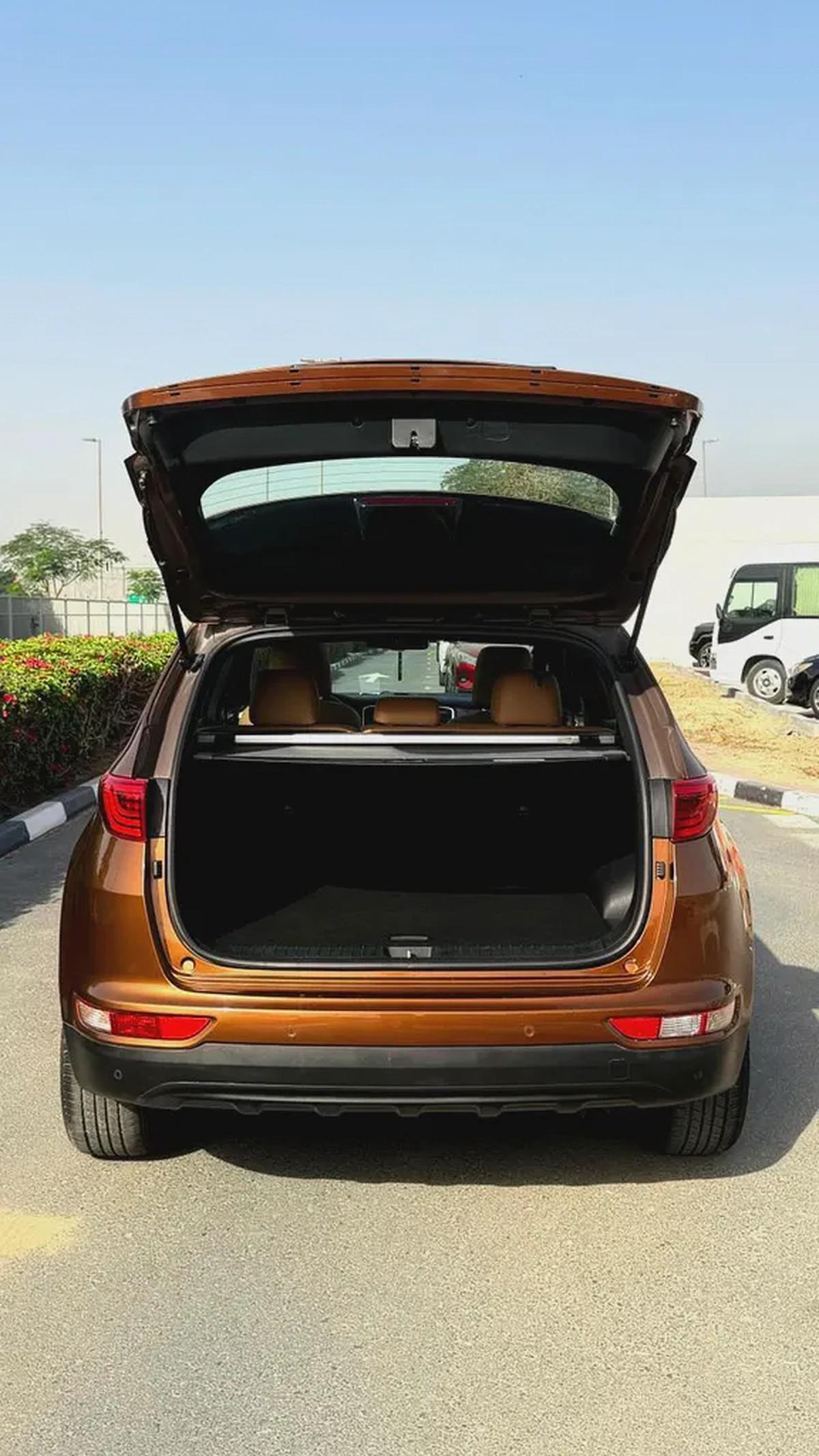 kia Sportage 2017 GCC With Sunroof ( 908 x 36 ) With Without Down Payment-19-19