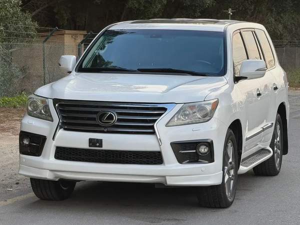 لكزس LX 570 خليجي 2013 خليجي صبغ الوكاله