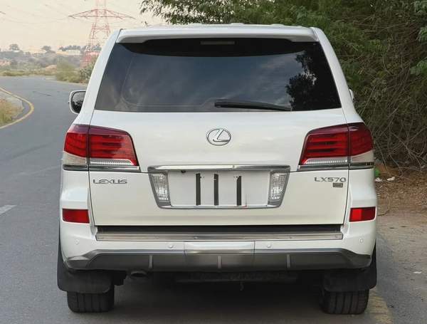 لكزس LX 570 خليجي 2013 خليجي صبغ الوكاله