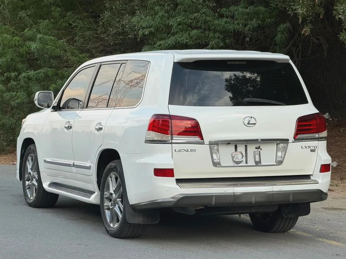 لكزس LX 570 خليجي 2013 خليجي صبغ الوكاله-5-5