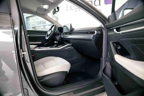 Geely Emgrand GS