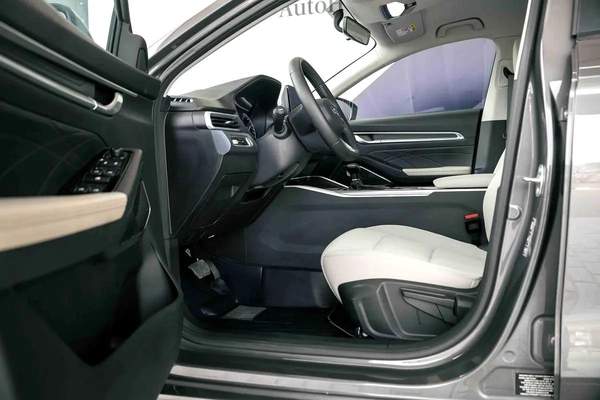 Geely Emgrand GS