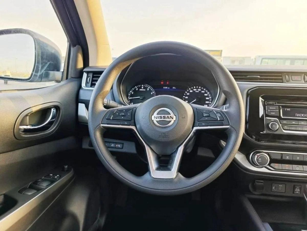 Nissan XTerra 4WD SE 2.5L V4 7SEATS AT 2023-10-10