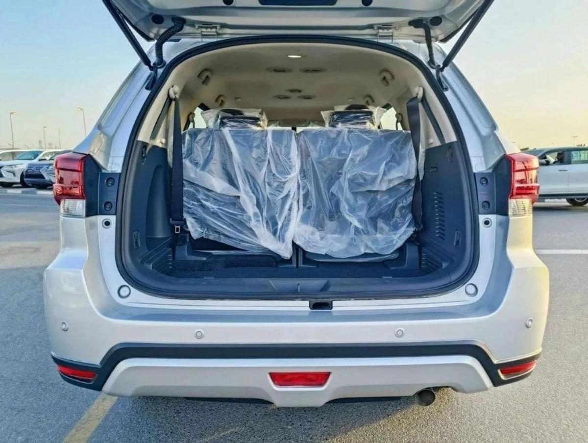 Nissan XTerra 4WD SE 2.5L V4 7SEATS AT 2023-9-9