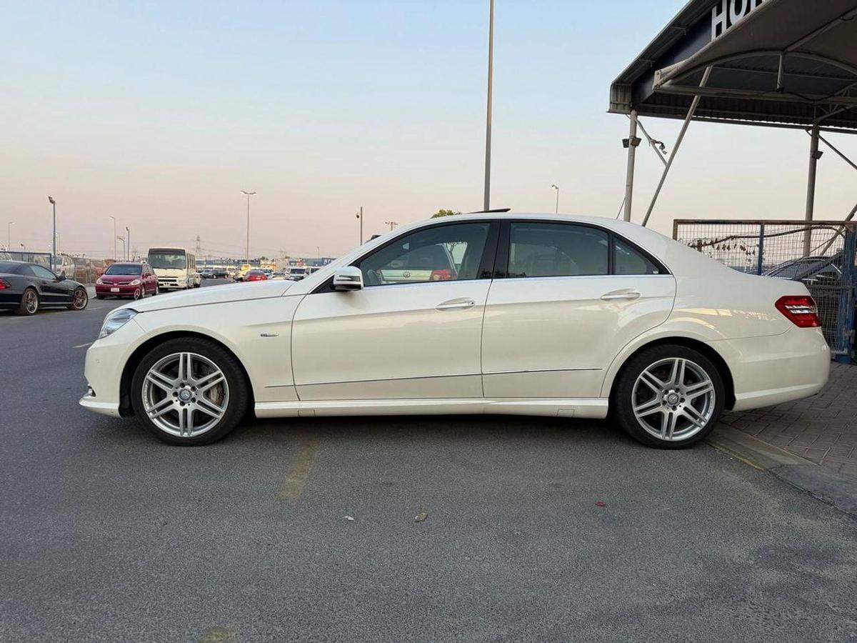 Mercedes-Benz E 550-3-3