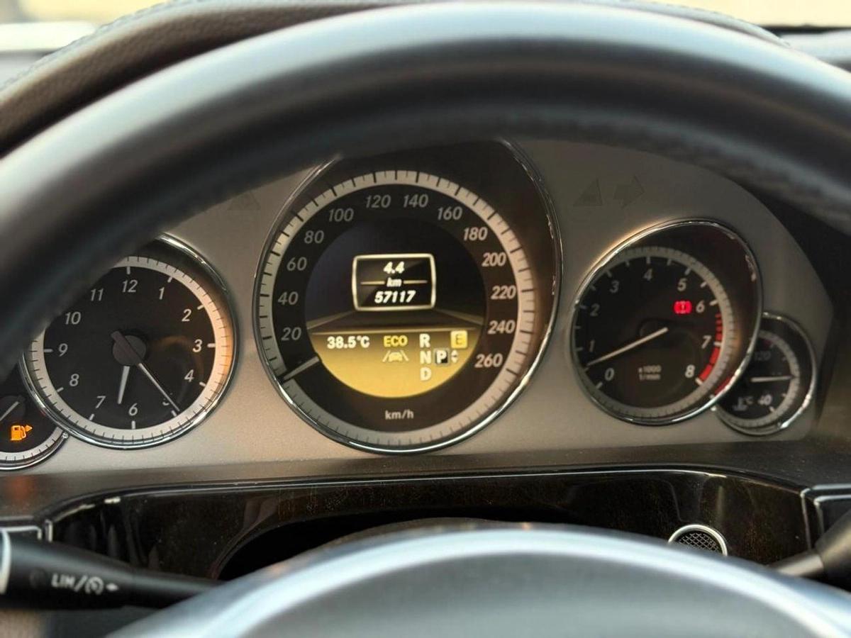 Mercedes-Benz E 550-10-10