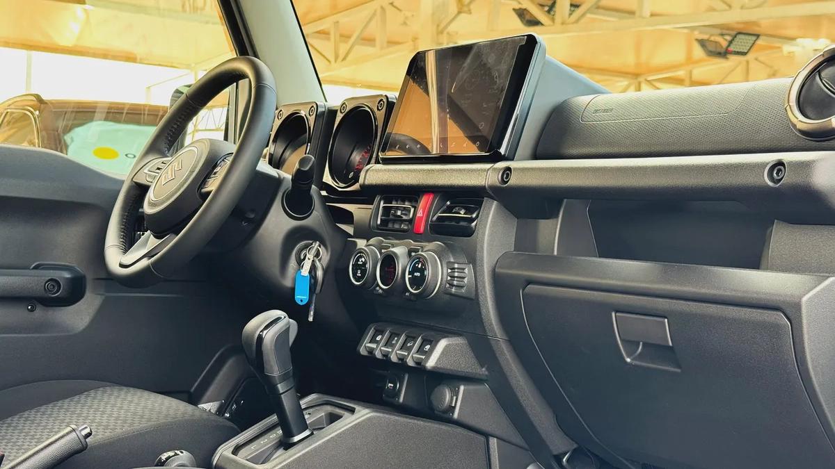 Suzuki Jimny GLX AT 2026 (GCC Specs) 1.5L - Brand New 5 Doors-10-10