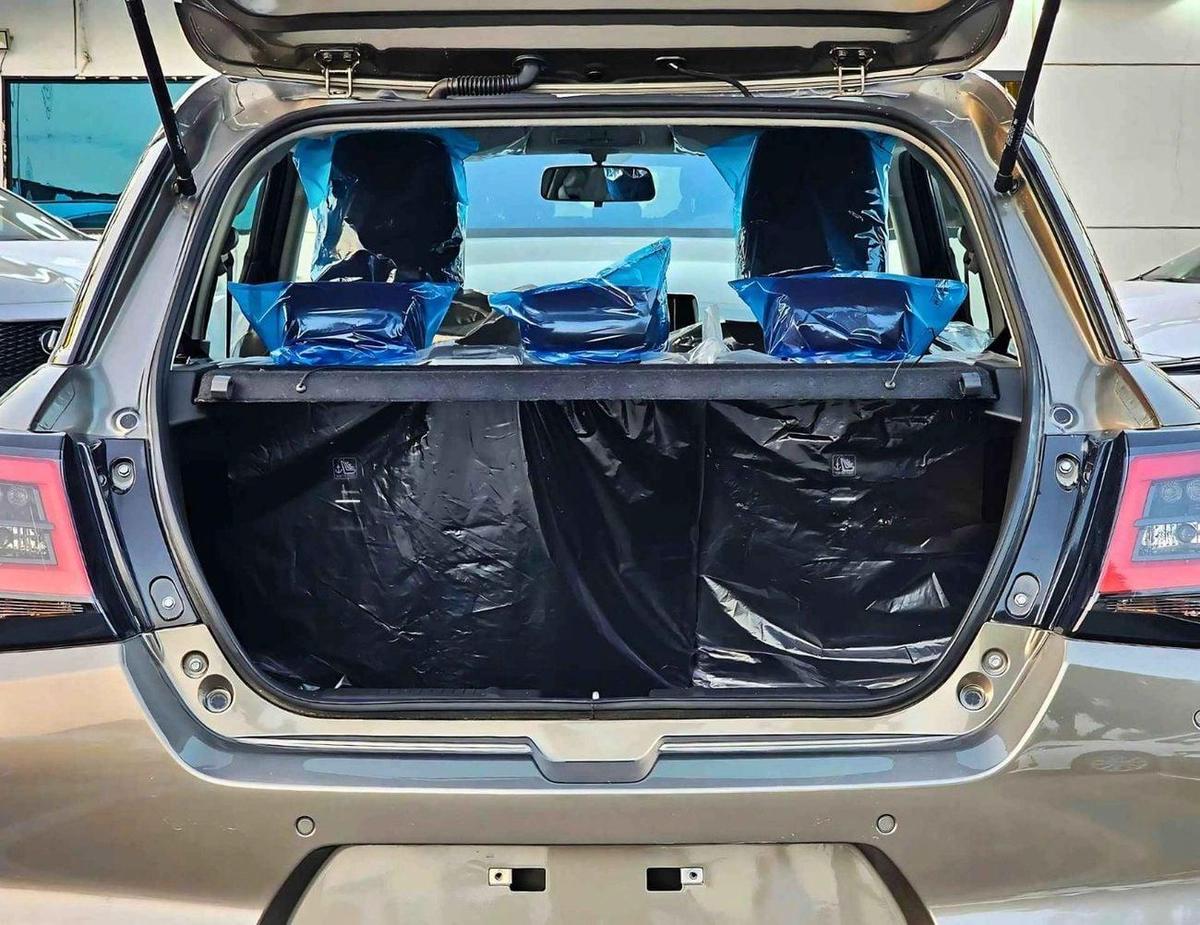 Suzuki Swift GLX /1.2L PETROL A/T/ PUSH START, REAR PARKING SENSOR , REAR CAMERA (CODE # SGLX)-6-6