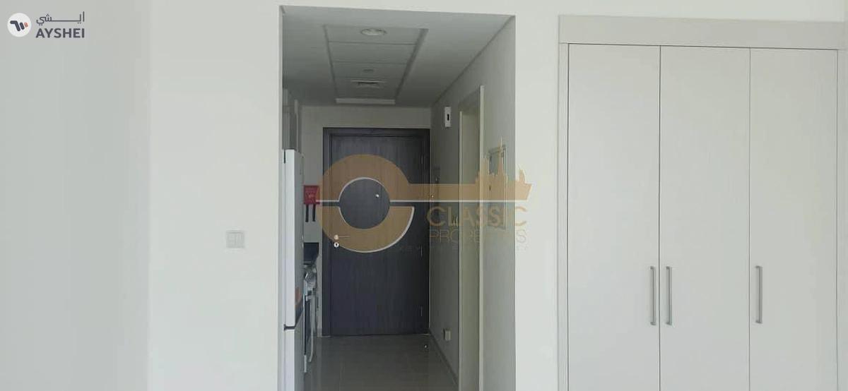 Golf View | Vacant Studio | Stunning Studio-0-landscape