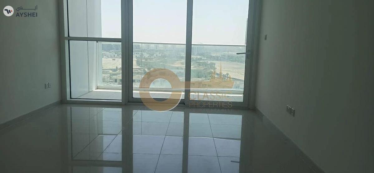 Golf View | Vacant Studio | Stunning Studio-2-2