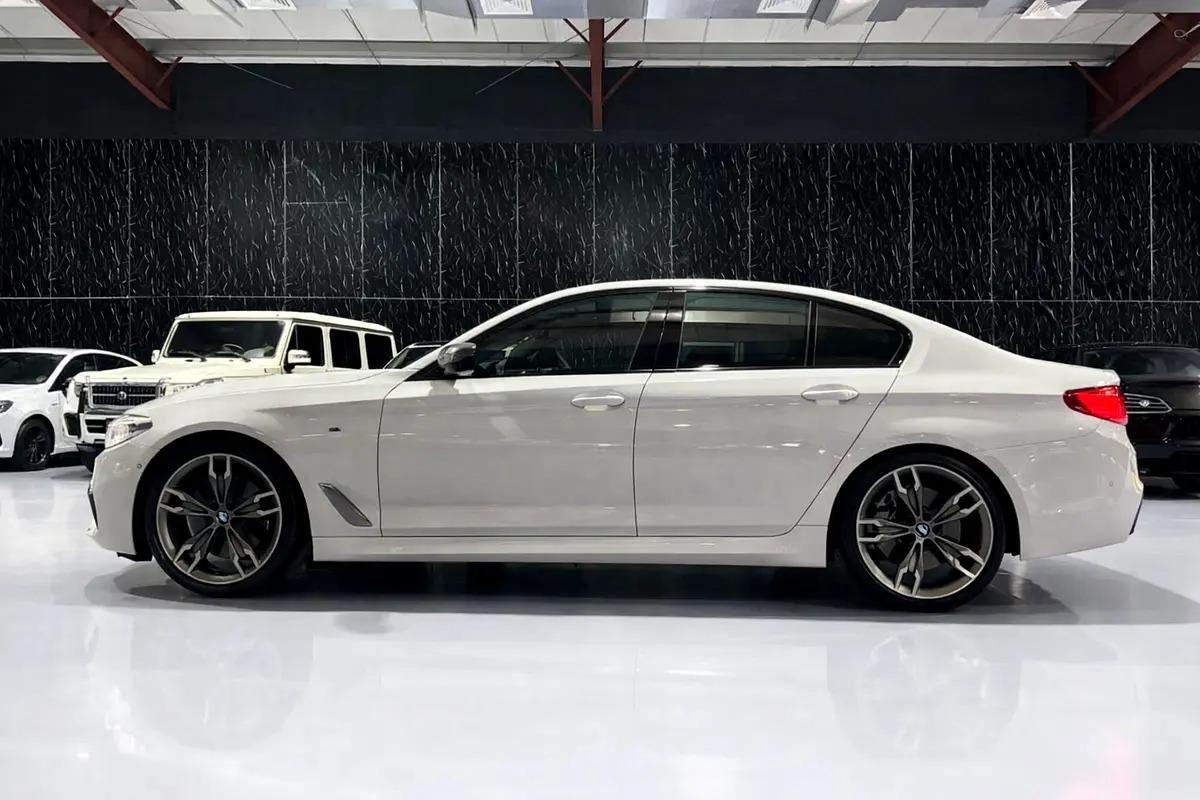BMW 5 Series M550i xDrive 2019 | One Owner | GCC specs | AGMC Full Service history-13-13