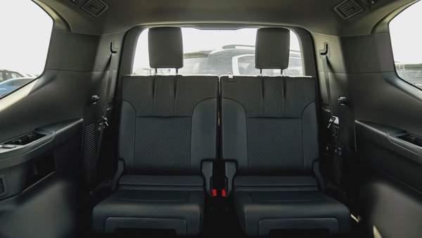 Toyota Land Cruiser VX 2026 - European Specs - Brand New